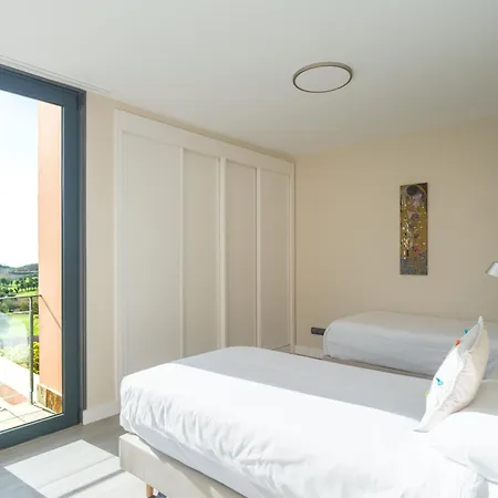 Golf Lagos Villa *